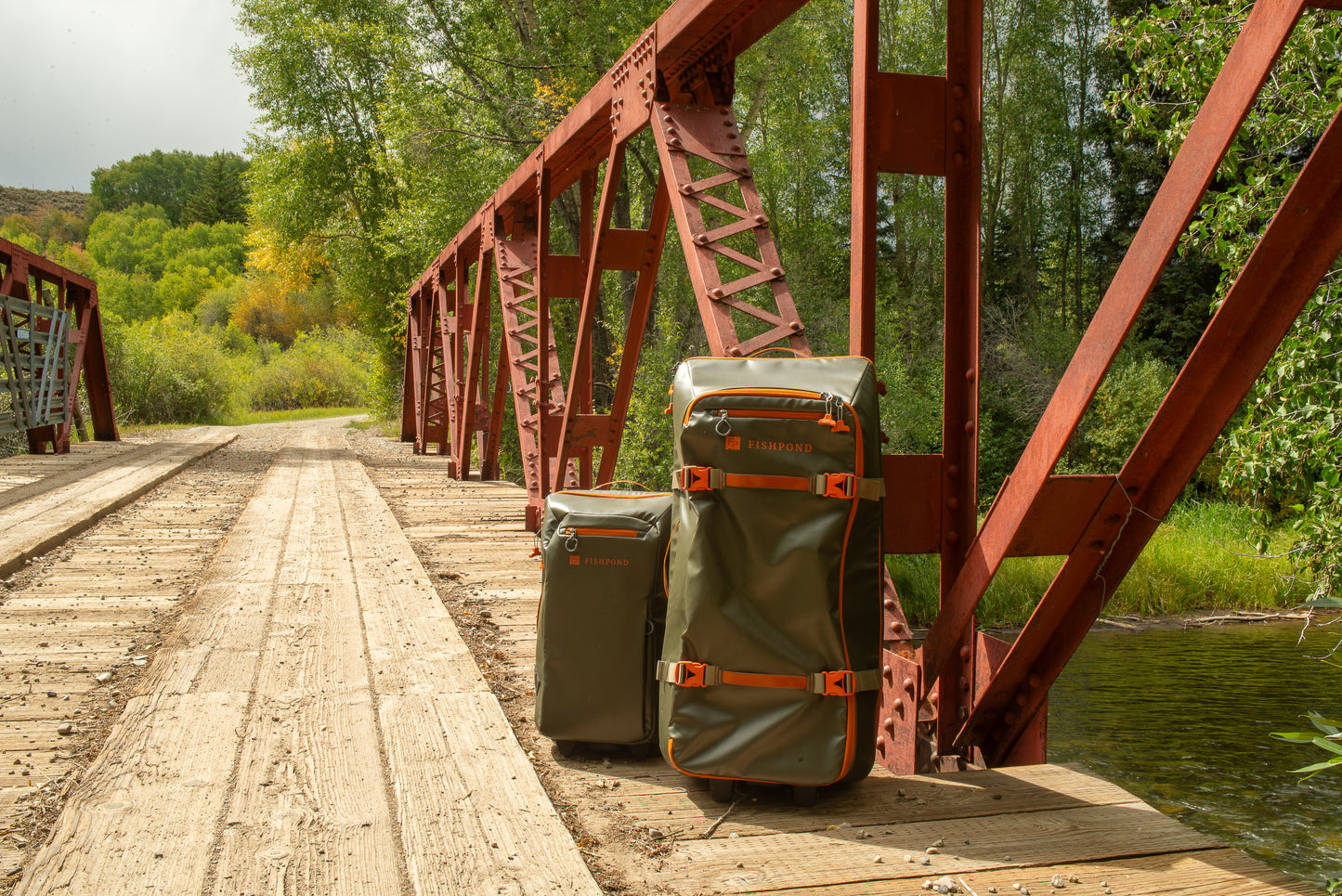 Stormshadow Rolling Carry-On